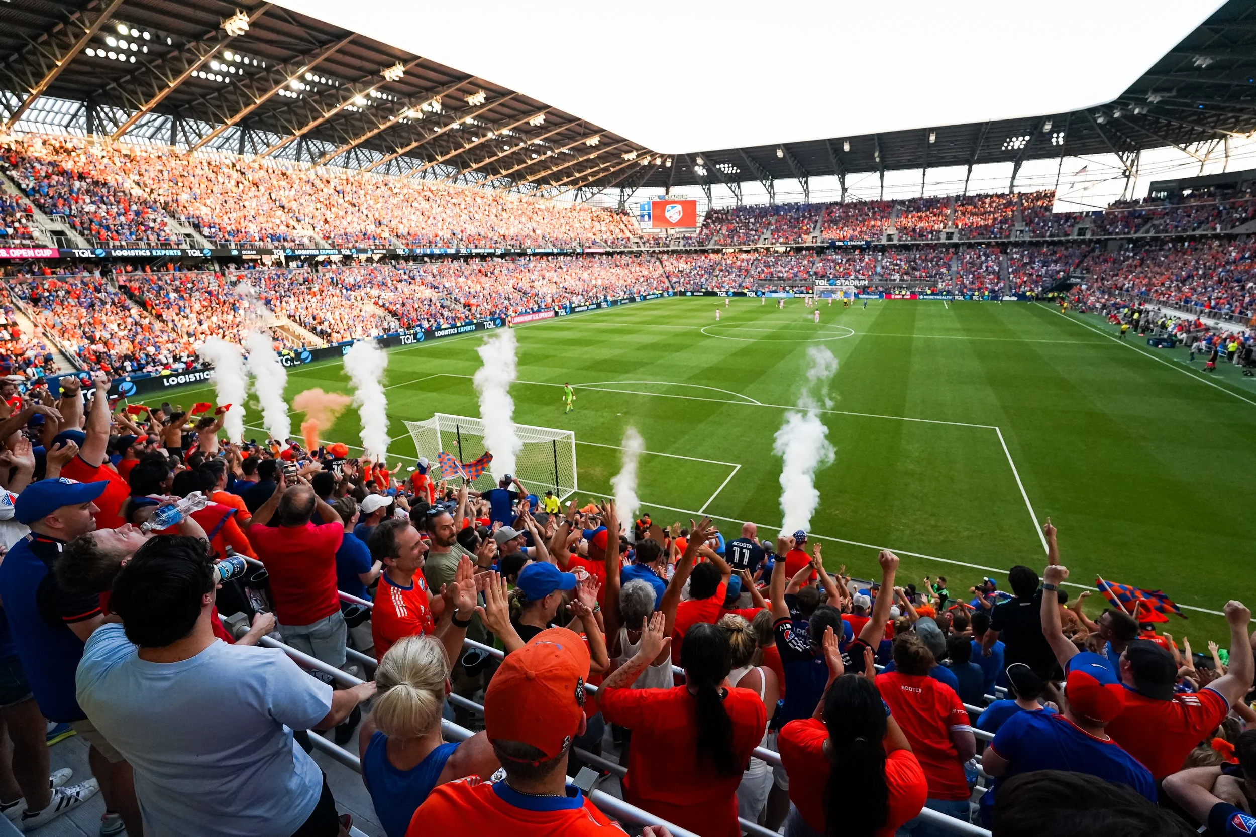 综合体育场馆全景展示